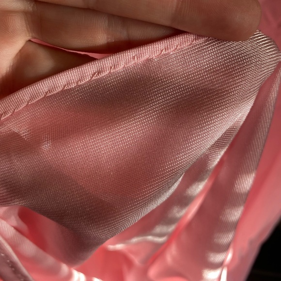 Vintage Frilly Pink Nightgown - Picture 8 of 10